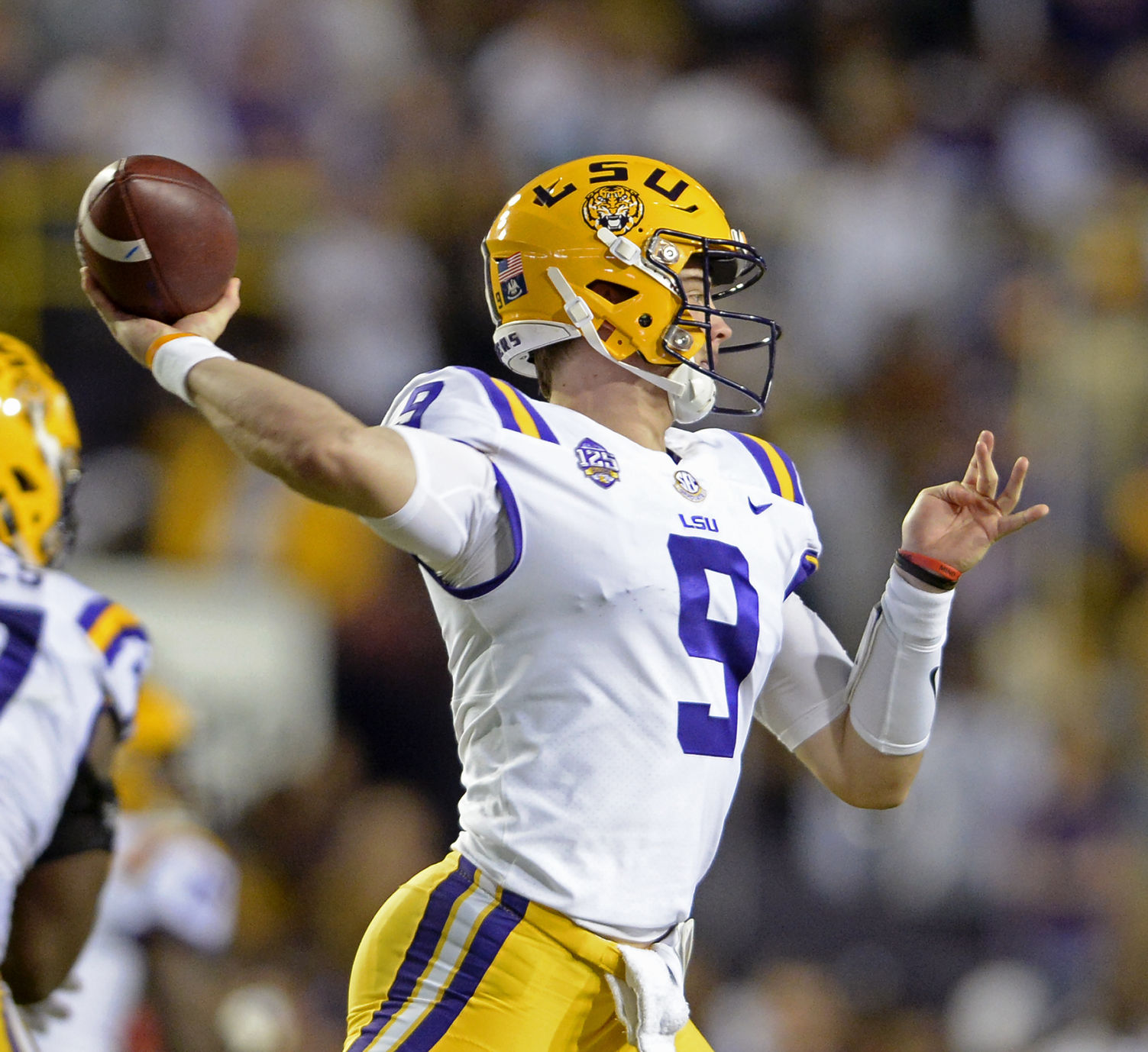 lsualabamafootball1407.110418 bf